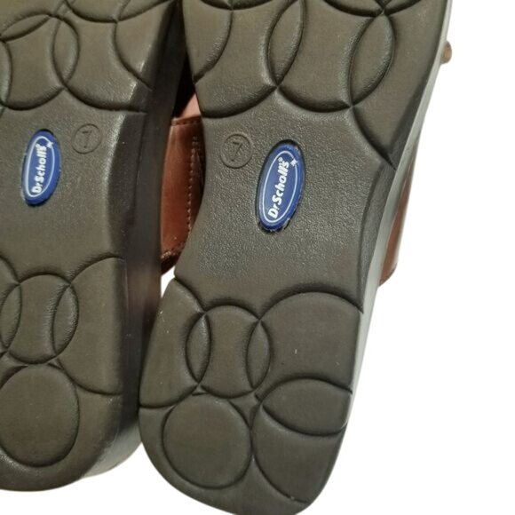 Dr. Scholls Brown Leather Slip-On Sandals Size 7 Cushioned Sole Stitch Detail - Picture 8 of 12
